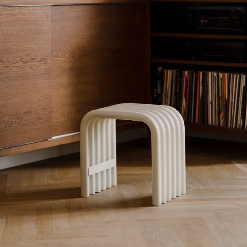 Tabouret en acier design - Nokk