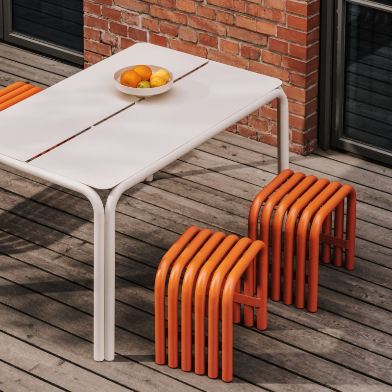 Tabouret en acier design - Nokk