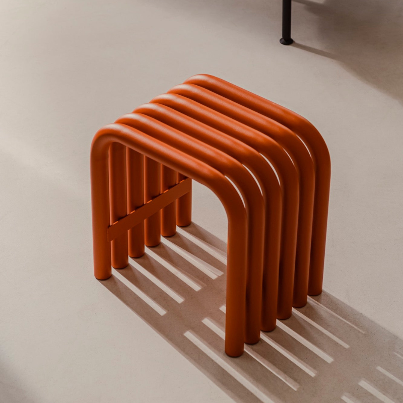 Tabouret en acier design - Nokk