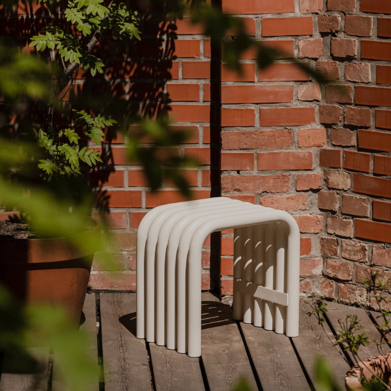 Tabouret en acier design - Nokk