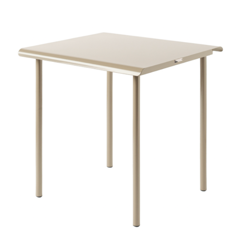 Table en acier d'extérieur - Patio